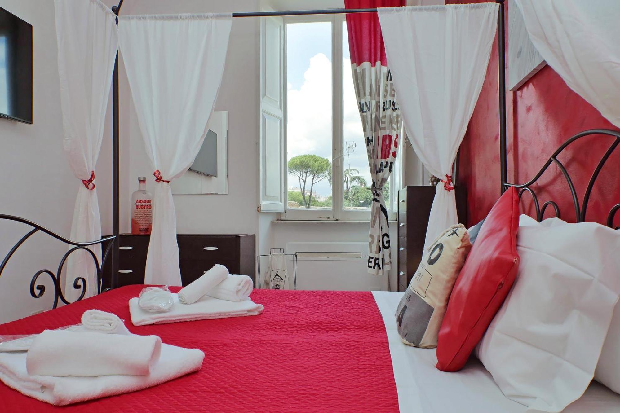 Luxury Domus Amadeus Apartment Рим Екстериор снимка